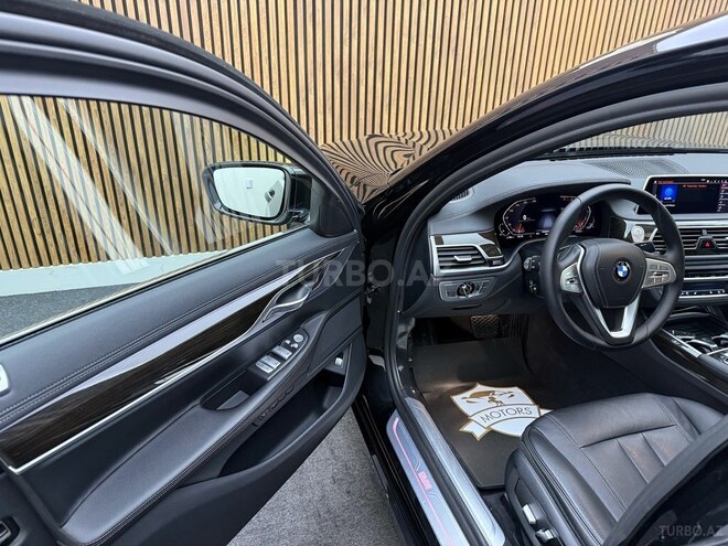 BMW 740 2019, 102,000 km - 3.0 l - Bakı