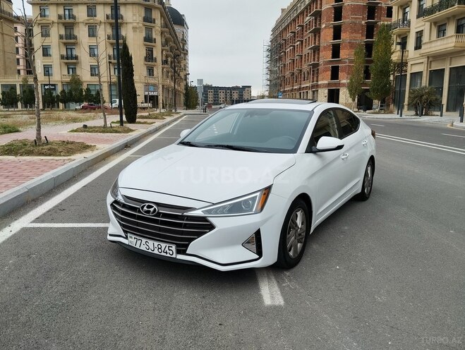 Hyundai Elantra 2018, 70,400 km - 2.0 л - Bakı