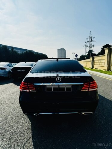 Mercedes E 250 4MATIC 2014, 207,000 km - 2.2 л - Bakı