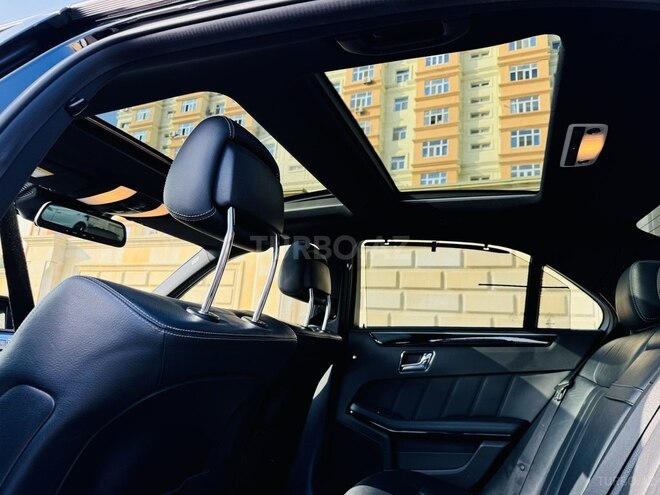 Mercedes E 250 4MATIC 2014, 207,000 km - 2.2 л - Bakı