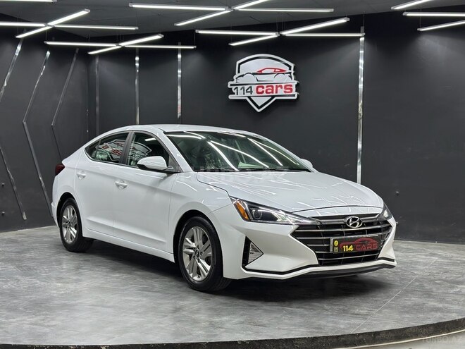 Hyundai Elantra-2
