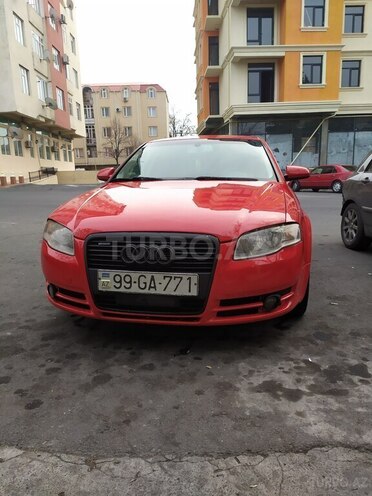 Audi A4 2005, 340,000 km - 2.0 l - Zaqatala