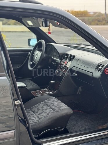 Mercedes C 220 d 2000, 420,000 km - 2.2 l - Sabirabad