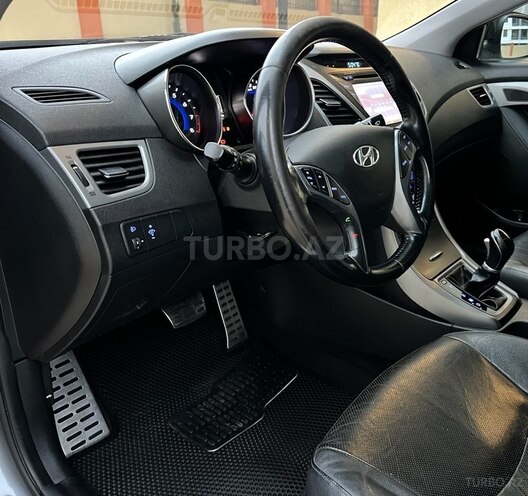 Hyundai Elantra 2014, 194,000 km - 1.8 л - Bakı