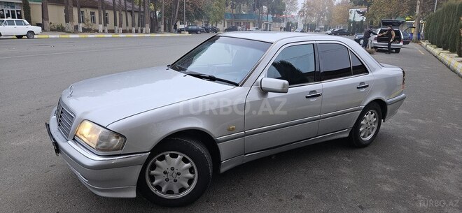 Mercedes C 240 1998, 505,000 km - 2.4 l - Ağcabədi