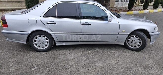 Mercedes C 240 1998, 505,000 km - 2.4 l - Ağcabədi