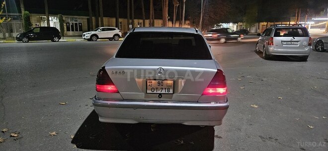 Mercedes C 240 1998, 505,000 km - 2.4 l - Ağcabədi