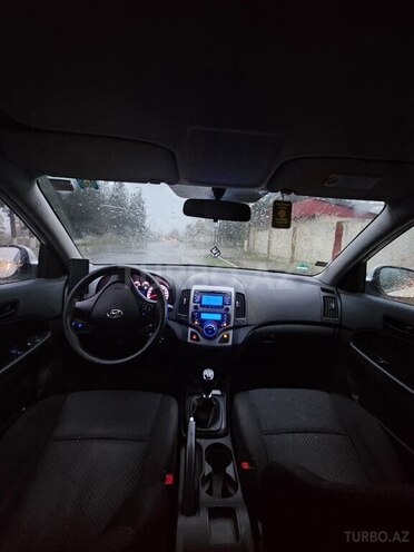 Hyundai i30 2011, 301,000 km - 1.6 l - Lənkəran