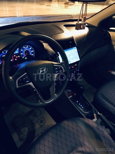 Hyundai Accent 2017, 107,826 km - 1.6 l - Bakı
