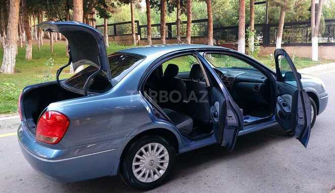 Nissan Sunny 2005, 320,000 km - 1.6 l - Bakı