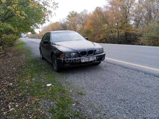 BMW 520 1996, 450,000 km - 2.0 l - Göyçay