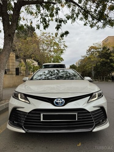 Toyota Camry 2022, 2,410 km - 2.5 л - Bakı