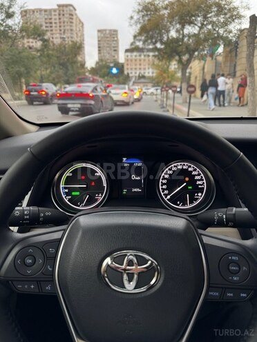 Toyota Camry 2022, 2,410 km - 2.5 л - Bakı