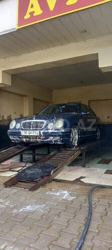 Mercedes E 270 2000, 252,000 km - 2.7 l - Cəlilabad