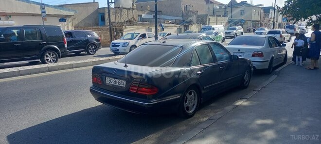 Mercedes E 270 2000, 252,000 km - 2.7 l - Cəlilabad