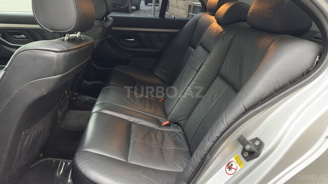 BMW 525 2003, 213,000 km - 2.5 l - Bakı