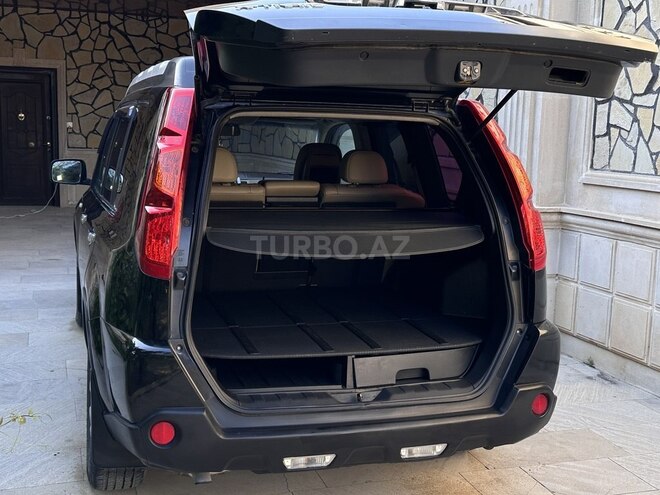 Nissan X-Trail 2010, 206,000 km - 2.5 l - Bakı