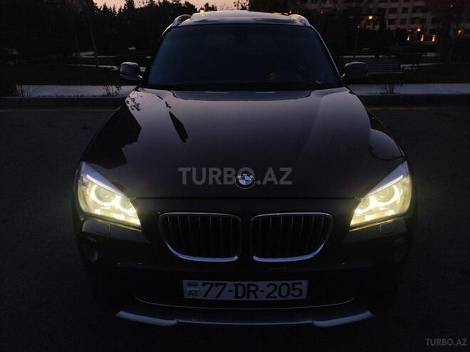 BMW X1 2010, 267,500 km - 2.0 l - Bakı