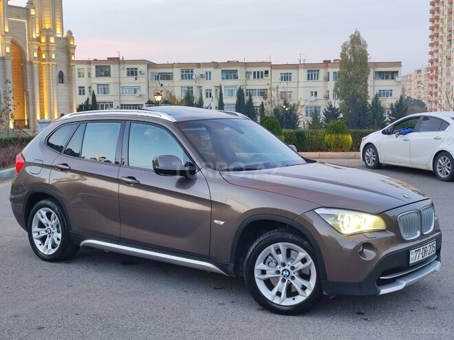 BMW X1 2010, 267,500 km - 2.0 l - Bakı