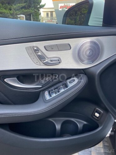 Mercedes GLC 300 4MATIC Coupe-13
