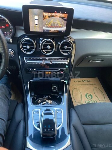 Mercedes GLC 300 4MATIC Coupe-16
