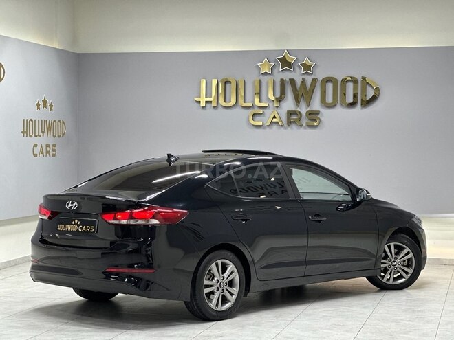 Hyundai Avante 2017, 194,000 km - 1.6 l - Bakı