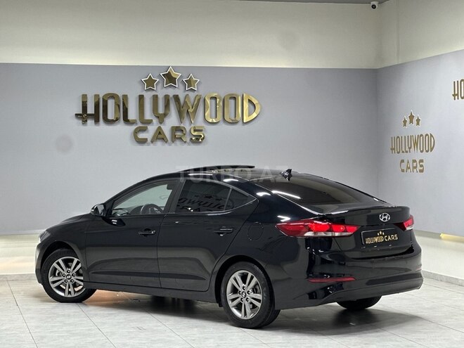 Hyundai Avante 2017, 194,000 km - 1.6 l - Bakı