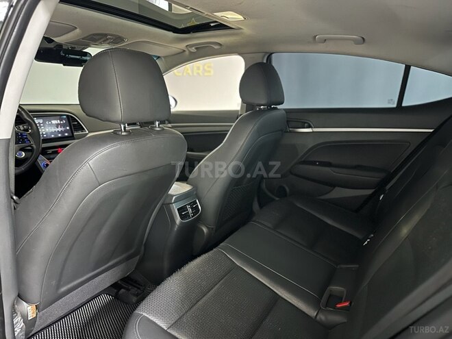 Hyundai Avante 2017, 194,000 km - 1.6 l - Bakı