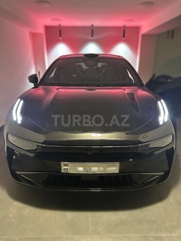 ZEEKR 001-1