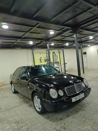 Mercedes E 280 1998, 320,000 km - 2.8 л - Şəmkir