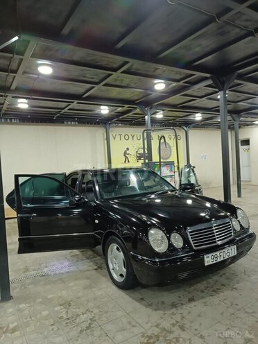 Mercedes E 280 1998, 320,000 km - 2.8 л - Şəmkir