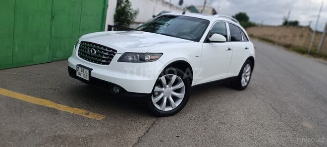 Infiniti FX35 2007, 250,000 km - 3.5 l - Qusar