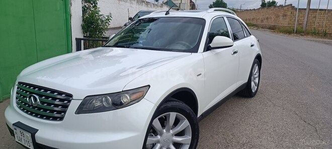 Infiniti FX35 2007, 250,000 km - 3.5 l - Qusar