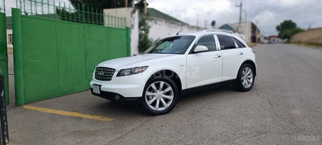 Infiniti FX35 2007, 250,000 km - 3.5 l - Qusar
