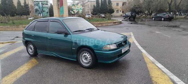 Opel Astra 1997, 240,000 km - 1.6 l - Sumqayıt