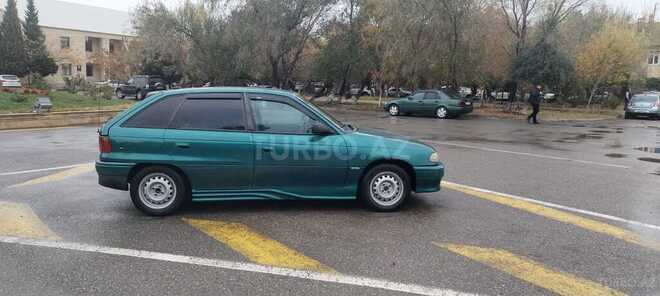 Opel Astra 1997, 240,000 km - 1.6 l - Sumqayıt