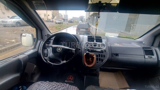 Mercedes Vito 2003, 255,555 km - 2.2 l - Gəncə