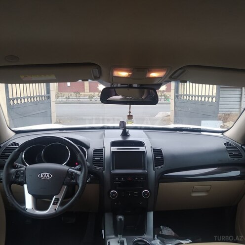 Kia Sorento 2010, 180,400 km - 2.0 l - Gəncə
