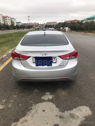 Hyundai Elantra 2013, 177,028 km - 1.8 l - Bakı