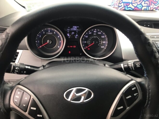 Hyundai Elantra 2013, 177,028 km - 1.8 l - Bakı