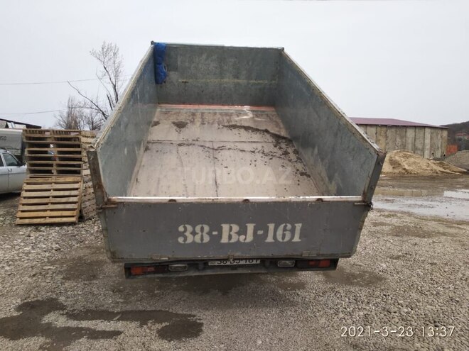 GAZ 3302-288 2005, 300,000 km - 4.7 л - Qusar