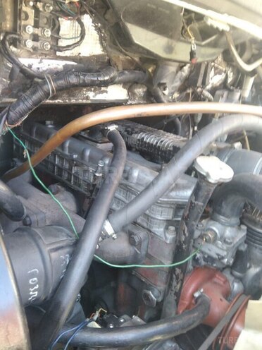 GAZ 3302-288 2005, 300,000 km - 4.7 л - Qusar