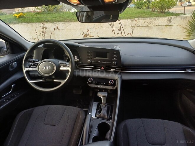 Hyundai Elantra 2022, 70,000 km - 1.6 l - Bakı