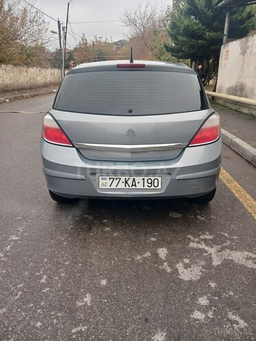 Opel Astra 2004, 335,000 km - 1.4 l - Bakı