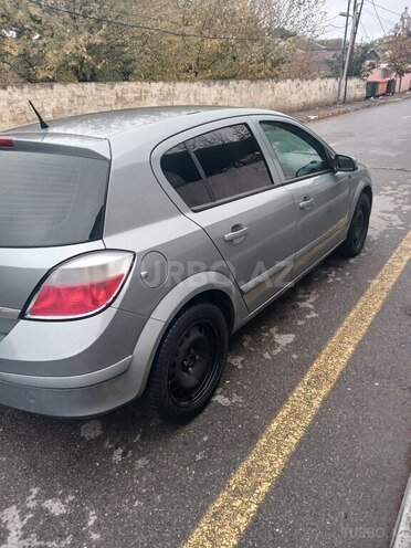 Opel Astra 2004, 335,000 km - 1.4 l - Bakı
