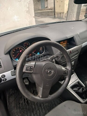 Opel Astra 2004, 335,000 km - 1.4 l - Bakı