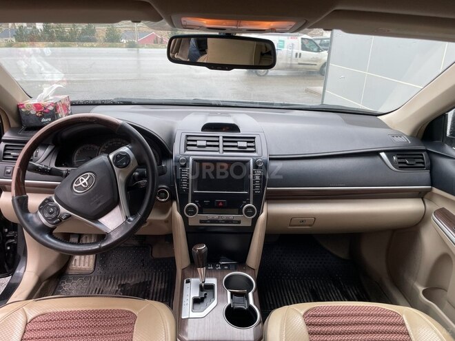 Toyota Camry 2013, 330,000 km - 2.5 l - Bakı