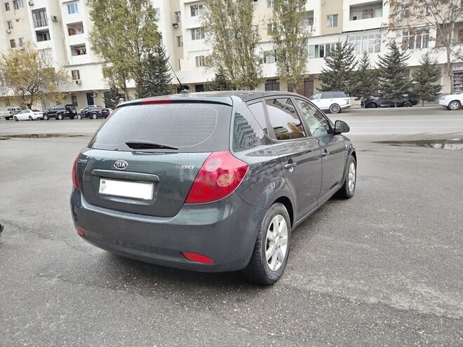 Kia Ceed 2007, 287,000 km - 1.6 l - Bakı