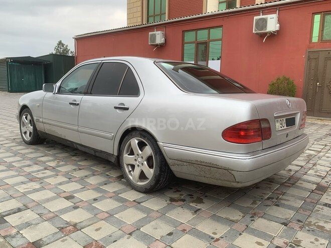 Mercedes E 200 1997, 413,243 km - 2.0 л - Hacıqabul