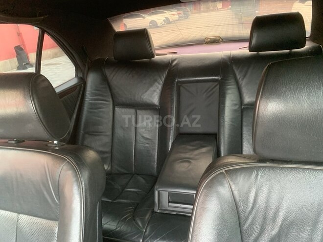 Mercedes E 200 1997, 413,243 km - 2.0 л - Hacıqabul